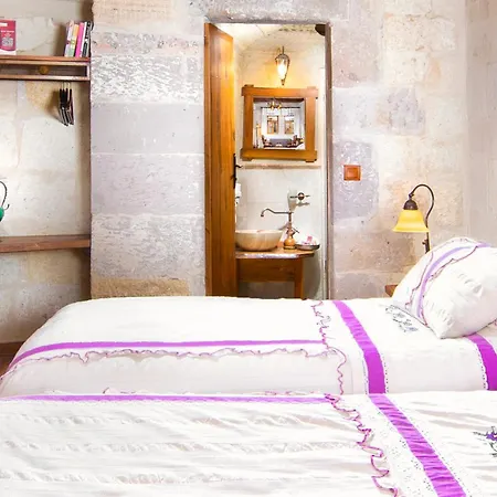 Hotell Terra Cave 3*