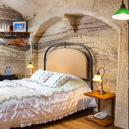 Hotel Terra Cave 3*