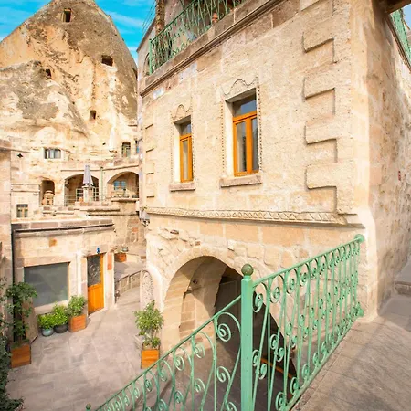 Terra Cave Hotel