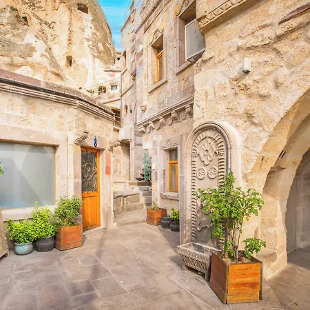 Terra Cave Hotell