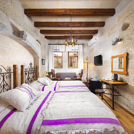 Hotell Terra Cave 3*