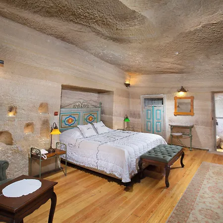 Terra Cave Hotel 3*